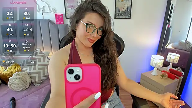 Snapshot of amaia_monet chatting on February 2026 07:14:02 PM amaia monet online show from February 2026 07:14:02 PM