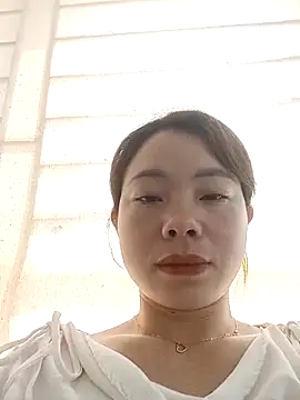 Snapshot of milo123-xx chatting on April 2026 02:27:02 AM milo123-xx online show from April 2026 02:27:02 AM