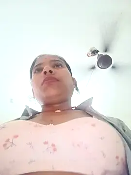 Snapshot of Rubi_sarma chatting on September 2025 12:41:02 PM Rubi sarma online show from September 2025 12:41:02 PM