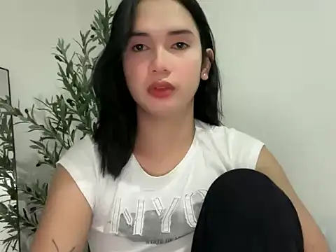 Sweet Hannahx online show from July 2026 01:25:02 PM