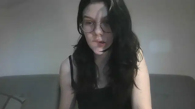LaVostraDorothy online show from October 2025 10:00:02 AM