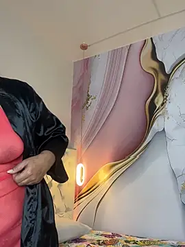 Snapshot of Lucy_Milf_474 chatting on October 2025 11:41:02 AM Lucy Milf 474 online show from October 2025 11:41:02 AM