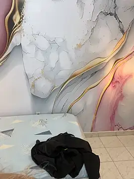 Snapshot of Lucy_Milf_474 chatting on November 2025 11:53:02 AM Lucy Milf 474 online show from November 2025 11:53:02 AM