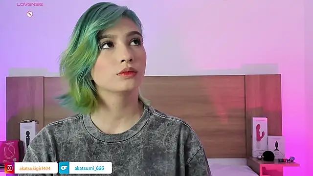 Snapshot of Akatsumi_ chatting on December 2025 12:27:02 AM Akatsumi online show from December 2025 12:27:02 AM