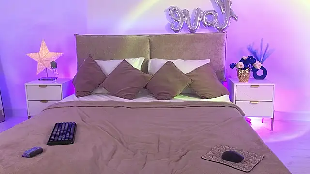 Jules night online show from March 2026 09:10:01 PM