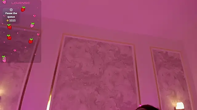 doll eyees  online show from October 2025 02:26:02 AM