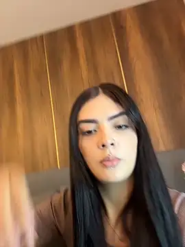 Snapshot of AliceRitter chatting on October 2025 05:55:02 PM AliceRitter online show from October 2025 05:55:02 PM