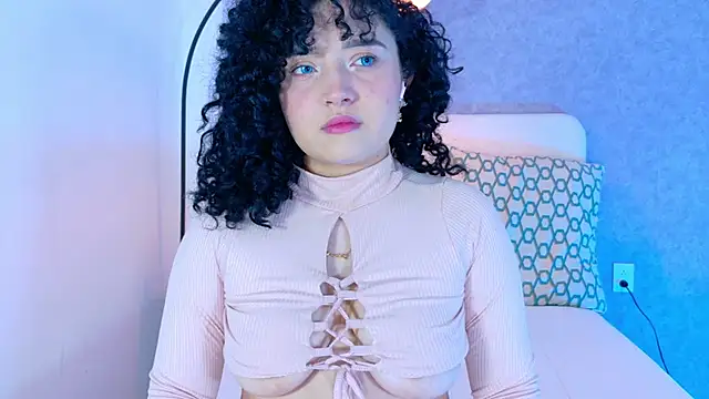 Tracielowe w online show from November 2025 03:29:01 AM