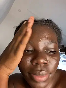 CBonita online show from March 2026 01:14:01 PM