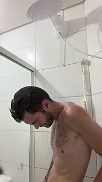 Leonsouzaof online show from February 2026 01:14:02 AM