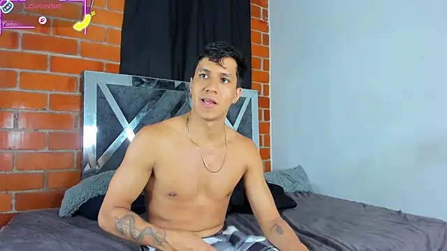 Robertmiller21 online show from February 2026 01:43:02 AM