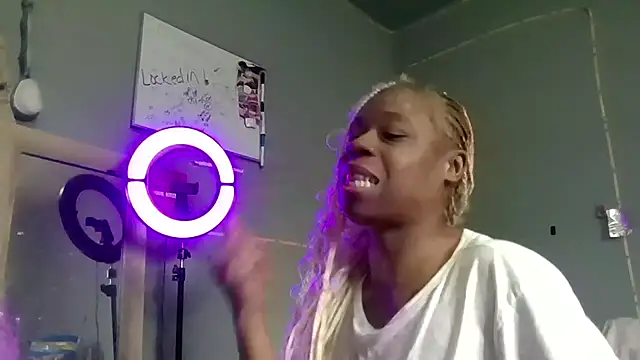 Tishrella6 online show from February 2026 07:46:01 PM