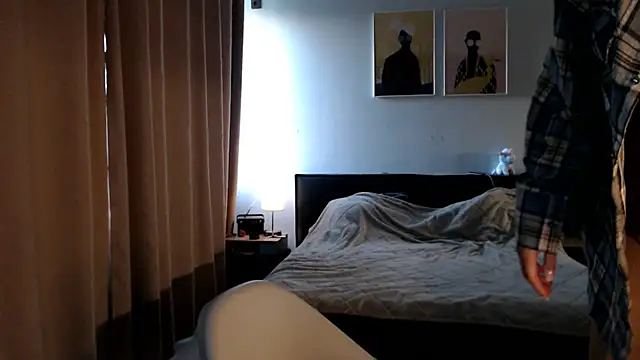 VivianCoke online show from July 2026 05:16:02 PM