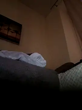 Snapshot of Woodern chatting on November 2025 02:26:01 AM Woodern online show from November 2025 02:26:01 AM