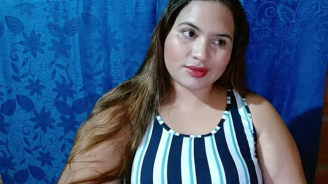 Snapshot of coco_curvy chatting on October 2025 03:27:01 AM coco curvy online show from October 2025 03:27:01 AM