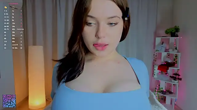 Snapshot of ThuBoppre chatting on November 2025 05:35:02 PM ThuBoppre online show from November 2025 05:35:02 PM