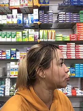 Snapshot of imoly99 chatting on October 2025 06:53:02 PM imoly99 online show from October 2025 06:53:02 PM