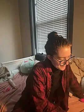 Snapshot of knottybunny chatting on November 2025 04:00:01 PM knottybunny online show from November 2025 04:00:01 PM