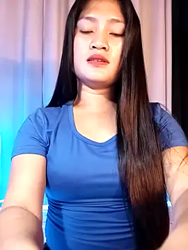 Snapshot of Naughtyalina2 chatting on September 2025 03:17:01 AM Naughtyalina2 online show from September 2025 03:17:01 AM