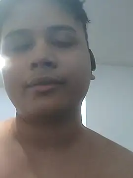 Snapshot of kiu036 chatting on January 2026 09:40:02 PM kiu036 online show from January 2026 09:40:02 PM