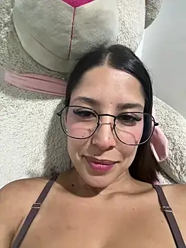 luvely online show from March 2026 03:54:01 AM