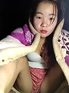 lylylove online show from December 2025 12:49:02 AM