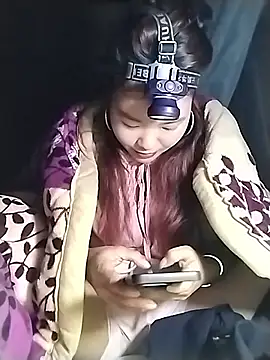 lylylove online show from January 2026 12:53:01 PM