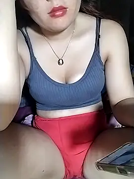 lylylove online show from June 2026 01:00:01 AM