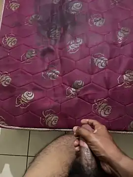 aliahmed98770 online show from December 2025 07:53:02 PM