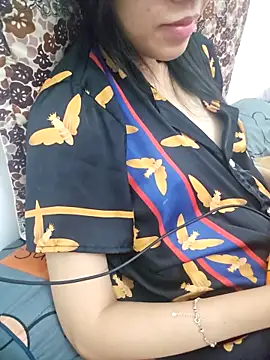 Snapshot of _Thaotam_ chatting on February 2026 10:09:02 AM Thaotam online show from February 2026 10:09:02 AM