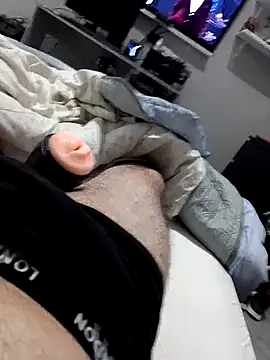 Snapshot of durellosbrodolone chatting on February 2026 10:17:02 PM durellosbrodolone online show from February 2026 10:17:02 PM