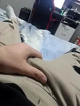 Snapshot of durellosbrodolone chatting on February 2026 01:32:02 PM durellosbrodolone online show from February 2026 01:32:02 PM