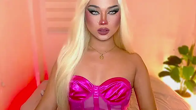 MissRumi Hunter online show from November 2025 06:26:02 AM