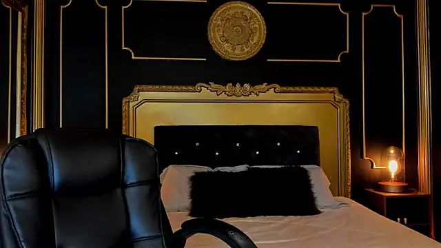 Snapshot of aitana_johns chatting on December 2025 12:20:01 PM aitana johns online show from December 2025 12:20:01 PM