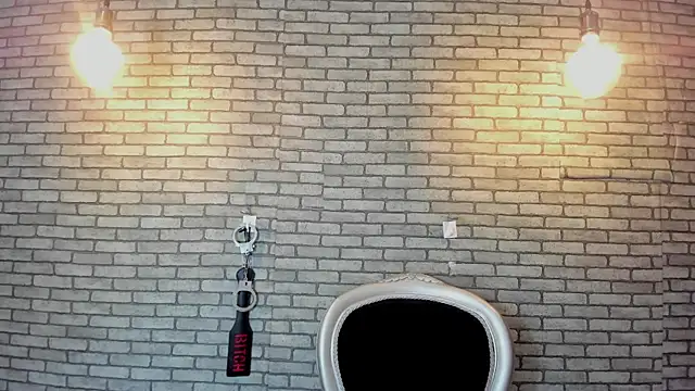 Snapshot of Briana_24 chatting on January 2026 07:19:01 PM Briana 24 online show from January 2026 07:19:01 PM