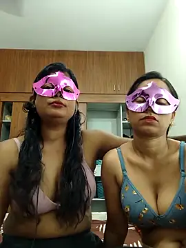 Snapshot of your_chandni04 chatting on October 2025 07:51:01 AM your chandni04 online show from October 2025 07:51:01 AM