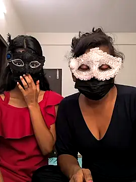 your chandni04 online show from February 2026 07:23:01 AM