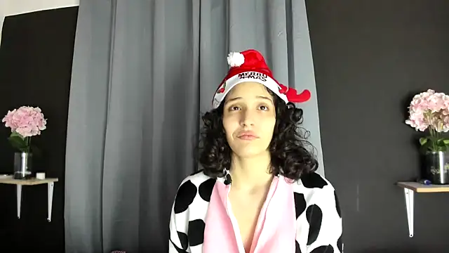 TeensNews18 online show from December 2025 11:50:02 AM