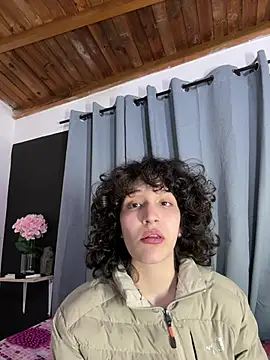 TeensNews18 online show from February 2026 11:47:01 PM