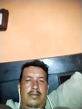 Snapshot of colombiano198720 chatting on September 2025 01:09:02 AM colombiano198720 online show from September 2025 01:09:02 AM