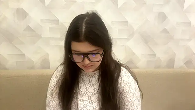 CarylWeatherholtz online show from November 2025 12:44:02 PM