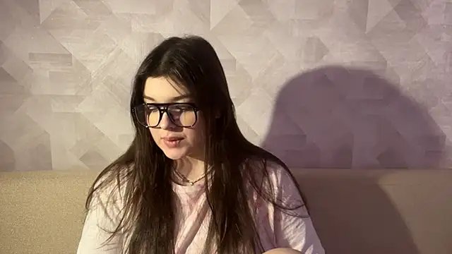 CarylWeatherholtz online show from November 2025 07:41:02 AM