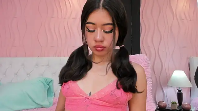 Snapshot of Dulceemia_ chatting on September 2025 07:25:01 PM Dulceemia  online show from September 2025 07:25:01 PM