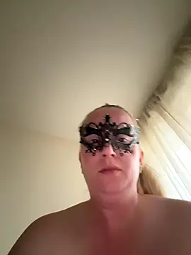 Snapshot of Eflctt chatting on October 2025 04:37:02 PM Eflctt online show from October 2025 04:37:02 PM