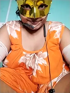 mimi87hoty online show from May 2026 07:32:02 PM