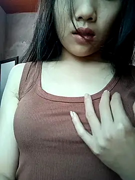 Ananine online show from April 2026 12:08:02 AM