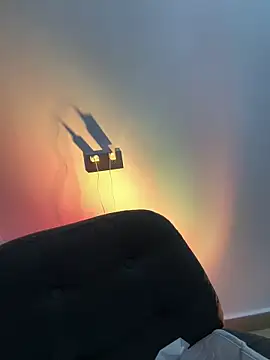 A girla online show from April 2026 01:03:02 PM