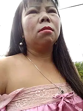 lusy-00 online show from October 2025 01:23:01 AM