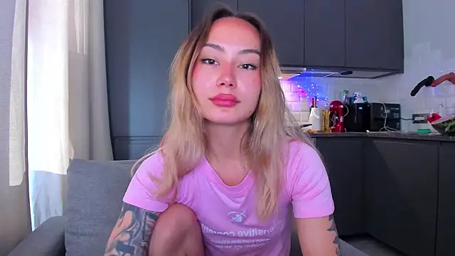 Snapshot of baobei03 chatting on September 2025 09:42:02 AM baobei03 online show from September 2025 09:42:02 AM