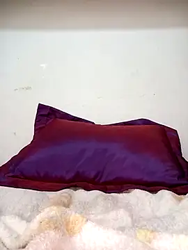 linalolo 12 online show from April 2026 11:05:01 PM